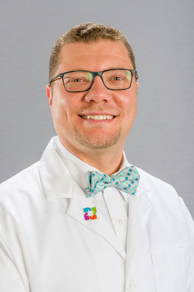 Ayer Institute Adds Neurosurgeon