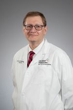 David Tkeshelashvili, MD Portrait