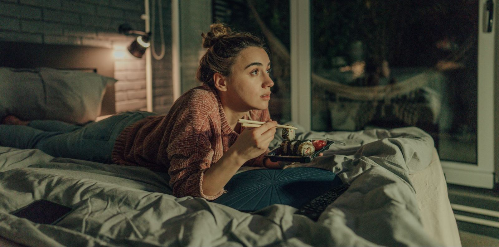 Research shows that binge watching might have negative consequences, such as loss of sleep, unhealthy eating habits and antisocial behavior.