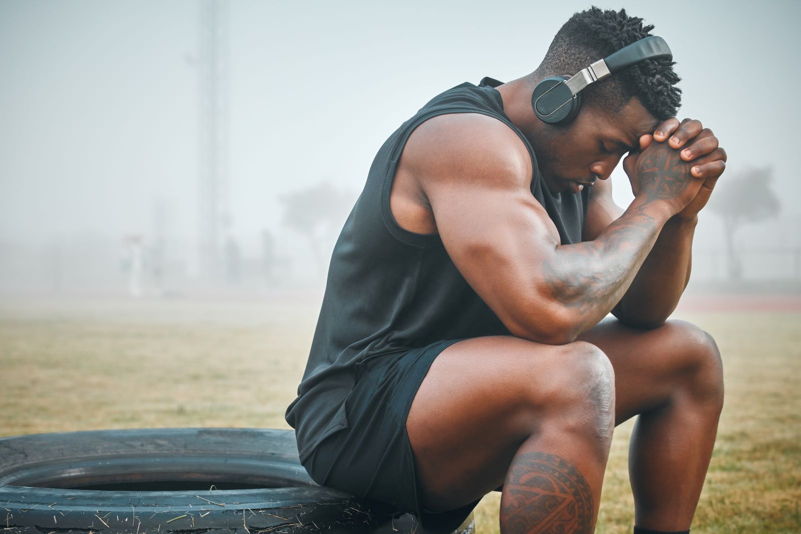 Athletes can address game day jitters with box breathing, mindfulness and talking it out with other players and coaches.