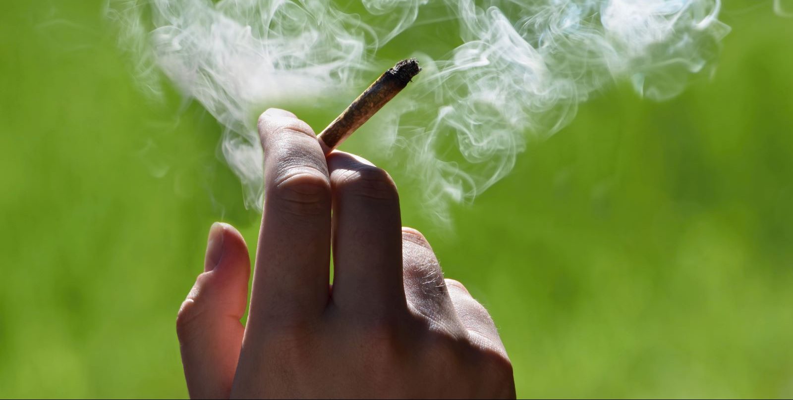 Does marijuana cause lung cancer? What about lung disease? As recreational pot arrives in Connecticut, here's what you need to know.