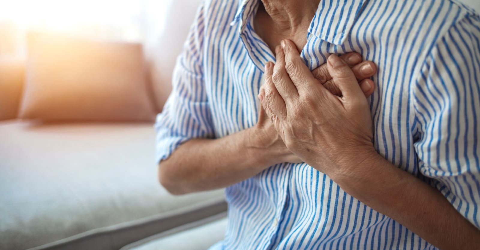 Many signs of a heart attack seem to happen silently, and often go unnoticed. Here are ten signs you might ignore.