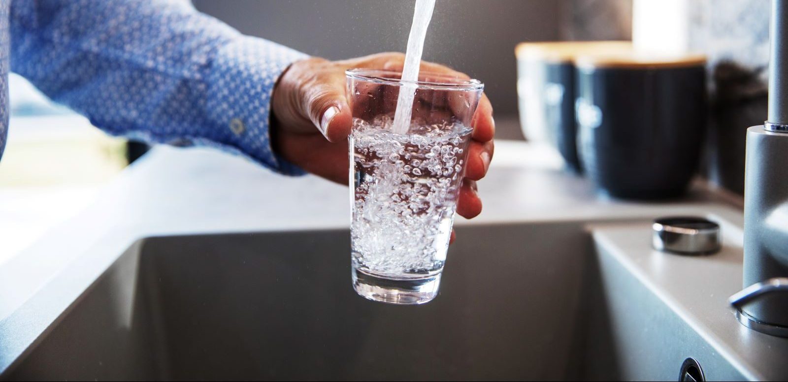New research shows that hydration can reduce the risk of early death. In fact, staying hydrated helps all parts of the body.