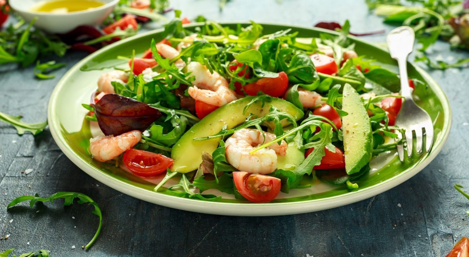 Salad is supposed to be healthy, right? But the wrong dressings, add-ins and extras can quickly turn your salad unhealthy.
