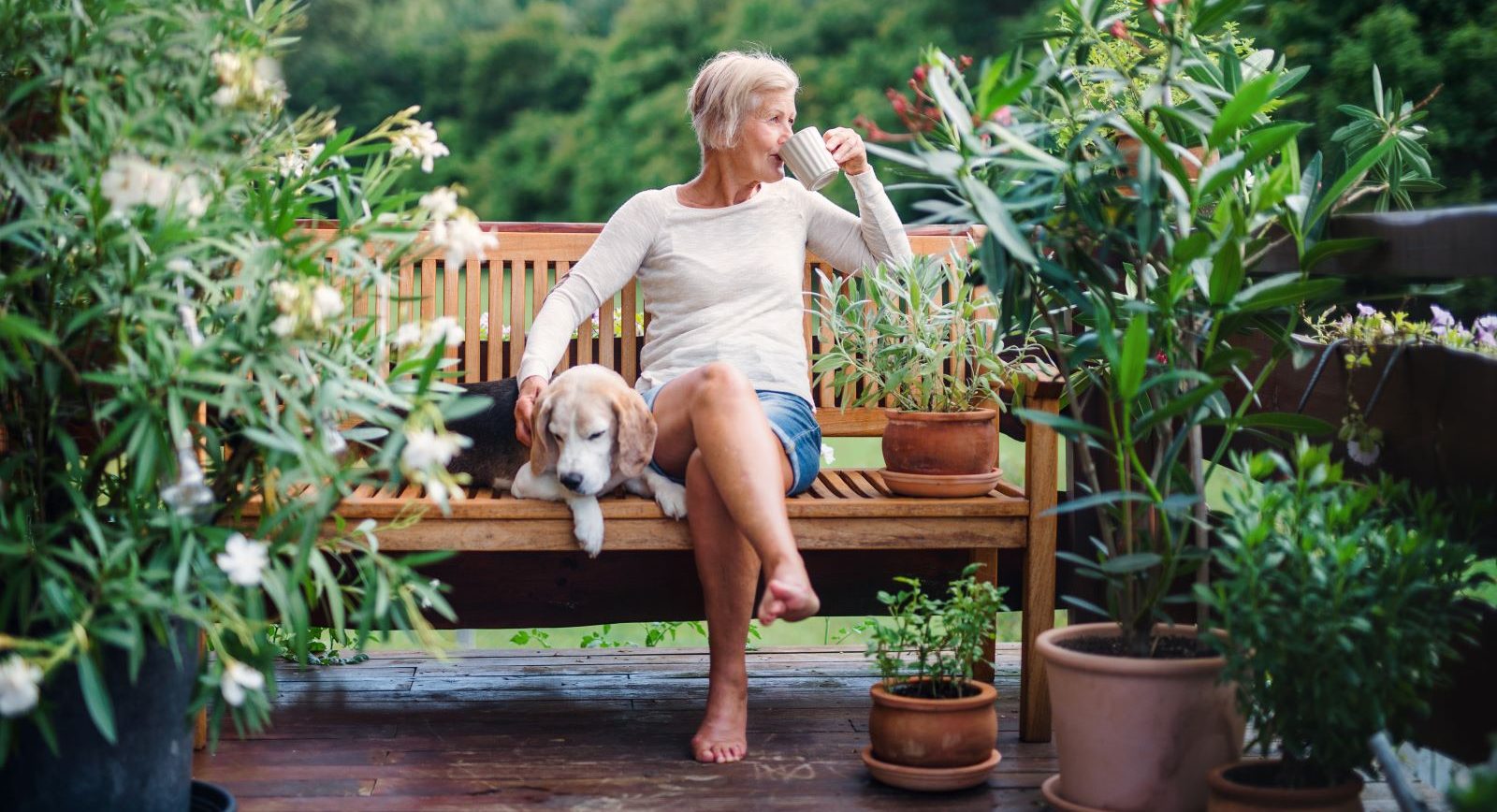 If you’re an older adult, cognitive decline is probably top of mind. Two lifestyle changes might be enough to reduce your risk of dementia.