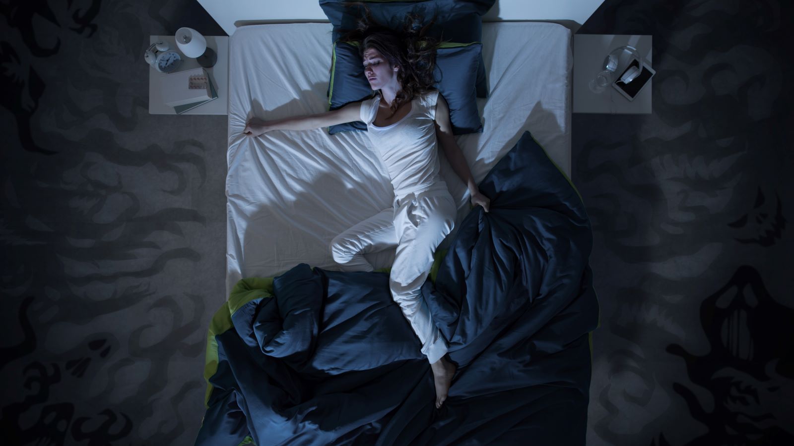 We asked an expert about body temperature and sleep, and whether cooling sheets offer a solution for hot or sweaty sleepers.