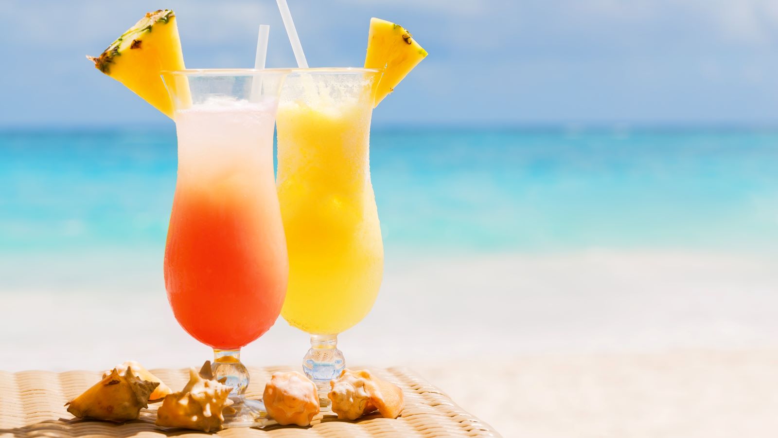A balanced diet takes more than just eating healthy - you have to drink healthy, too. Here are the 3 best and worst drinks for your diet.