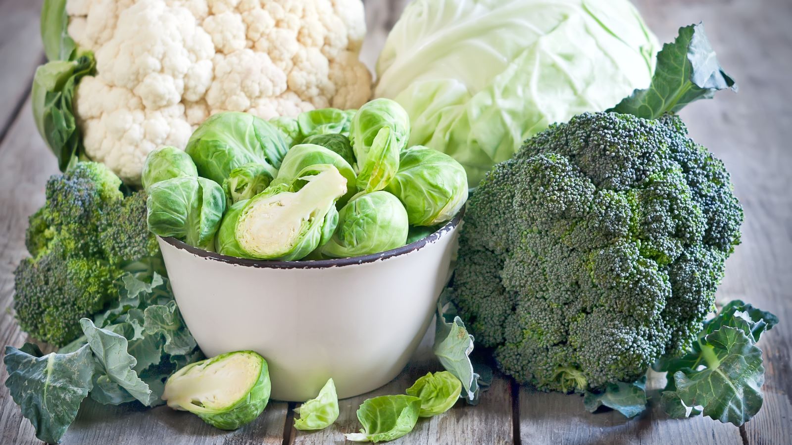 Here's why eating well is crucial in managing your diabetes, and what foods you should eat and avoid if you have diabetes.