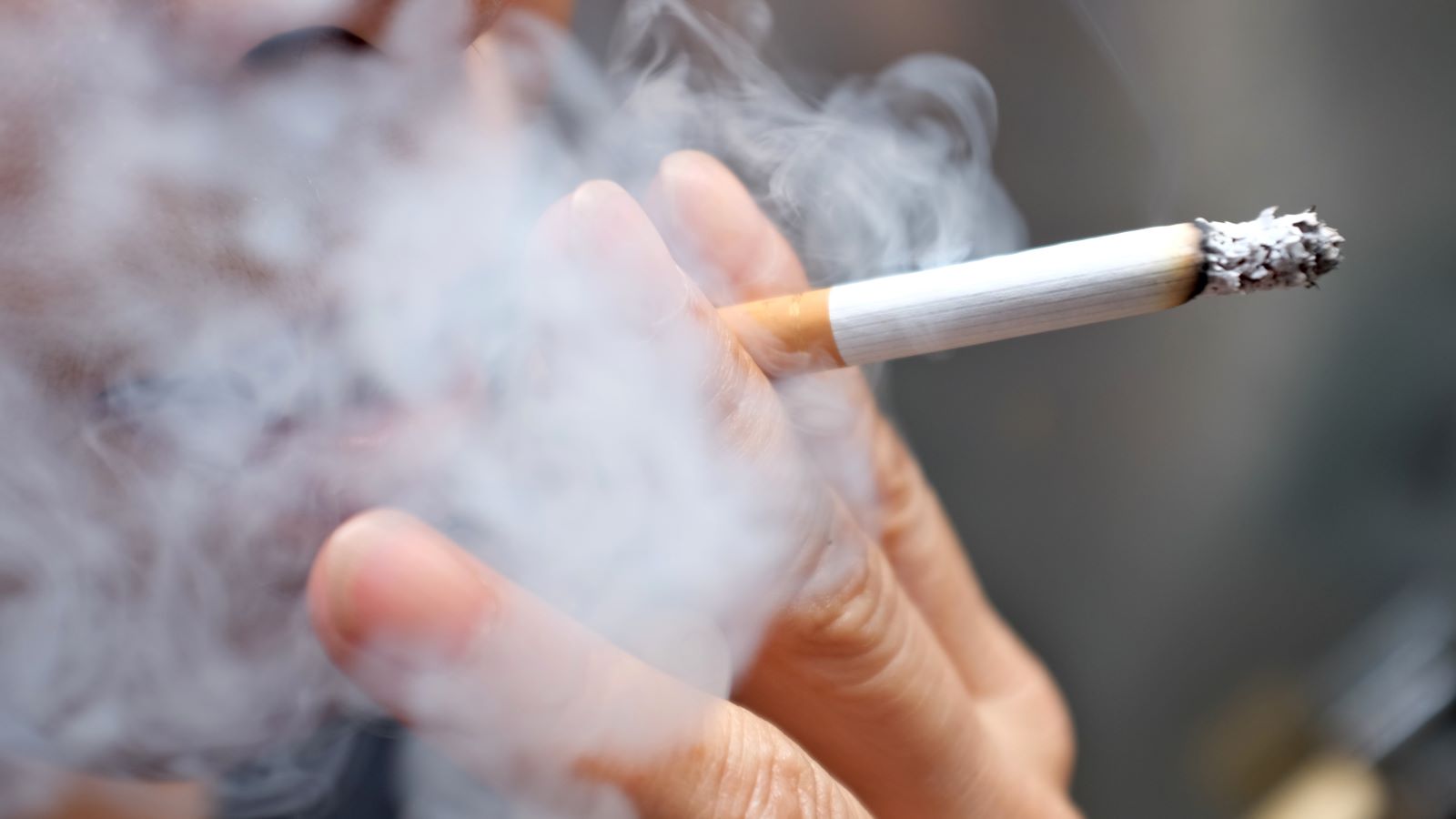 If you’re a former smoker, get a lung cancer screening. Even for people with no symptoms, this 15-second annual scan can save your life