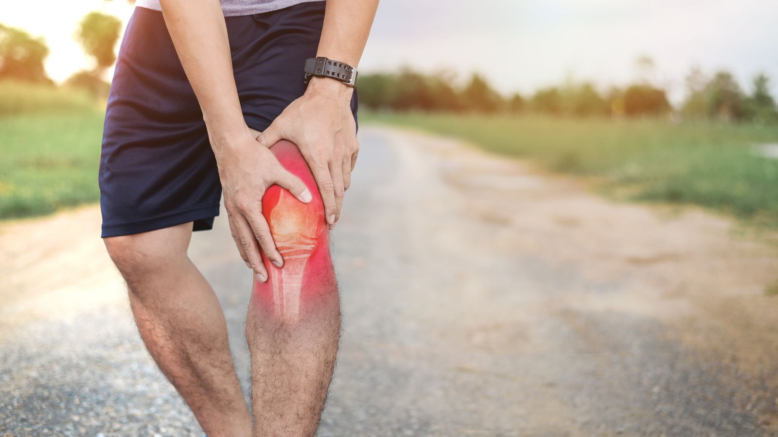 Did you just crush a pickleball match or dominate the slopes, but your knee says otherwise? Here's what not to do when you have knee pain.