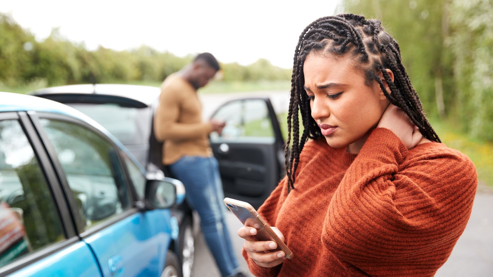 But should you actually see a doctor after your car accident to make sure nothing serious is wrong? We asked a neurosurgeon for advice.