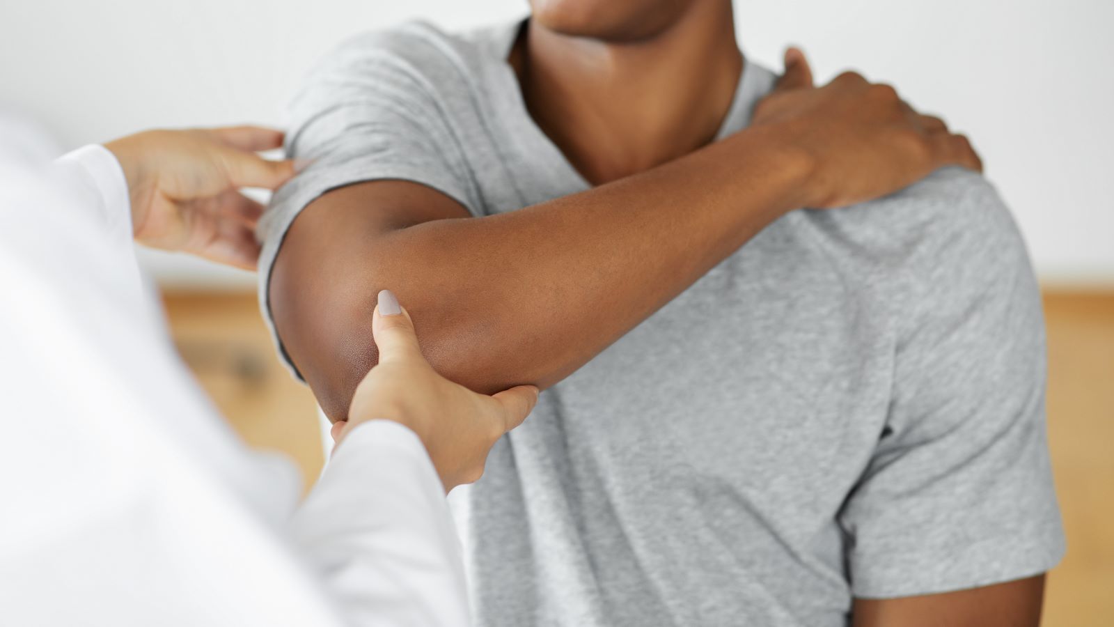 About 70% of people experiencing shoulder pain can trace the problem to the rotator cuff. Are you one of them?