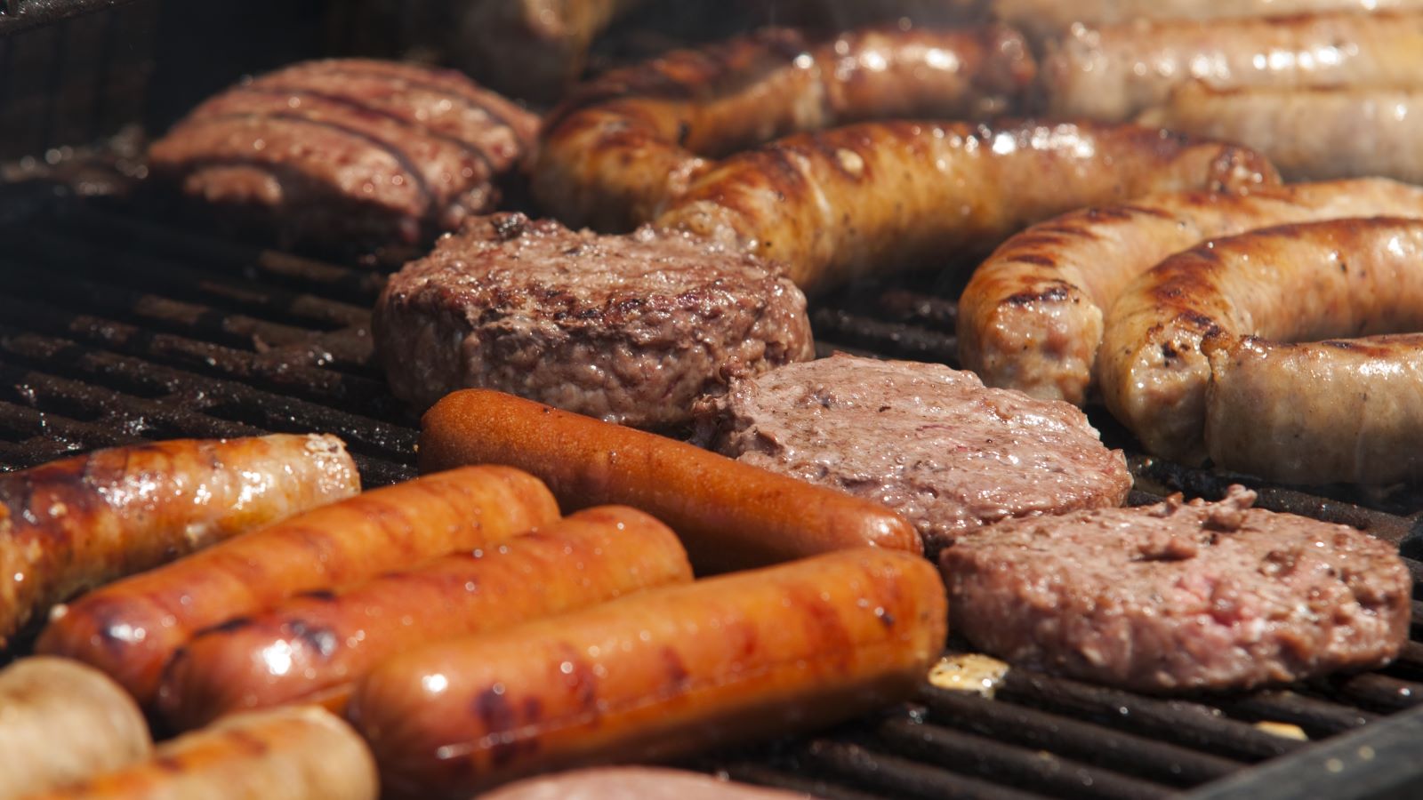 Hamburger and hotdog season is in full swing. But are you at higher risk of cancer if you regularly eat red meat?