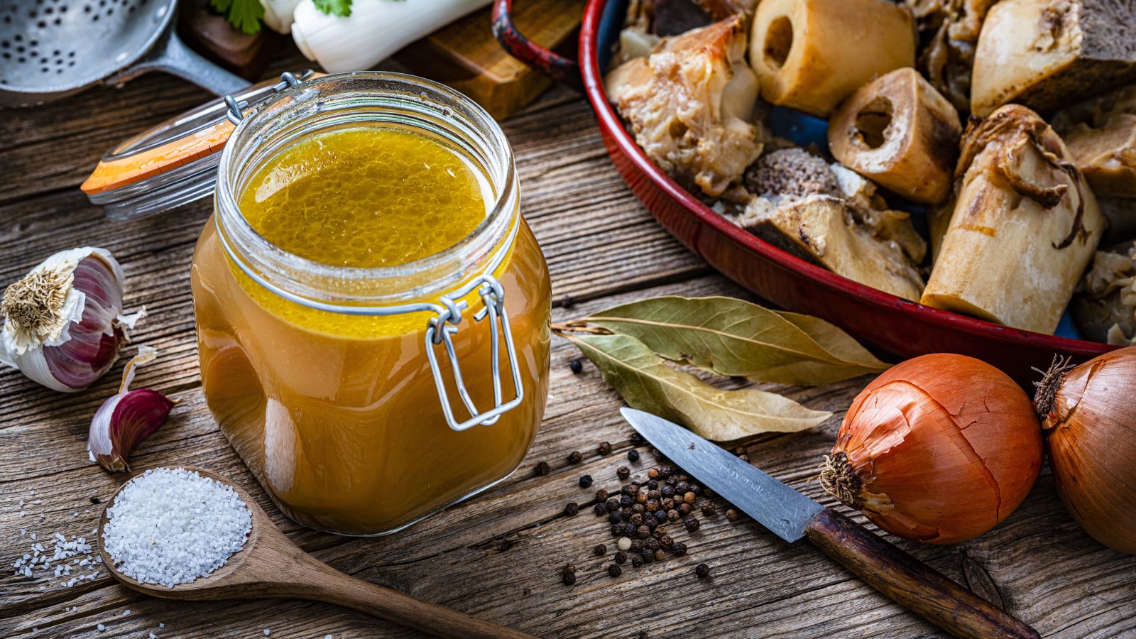 You may have heard the buzz about bone broth. Touted by influencers as “liquid gold,” it's said to countless benefits. But does it?