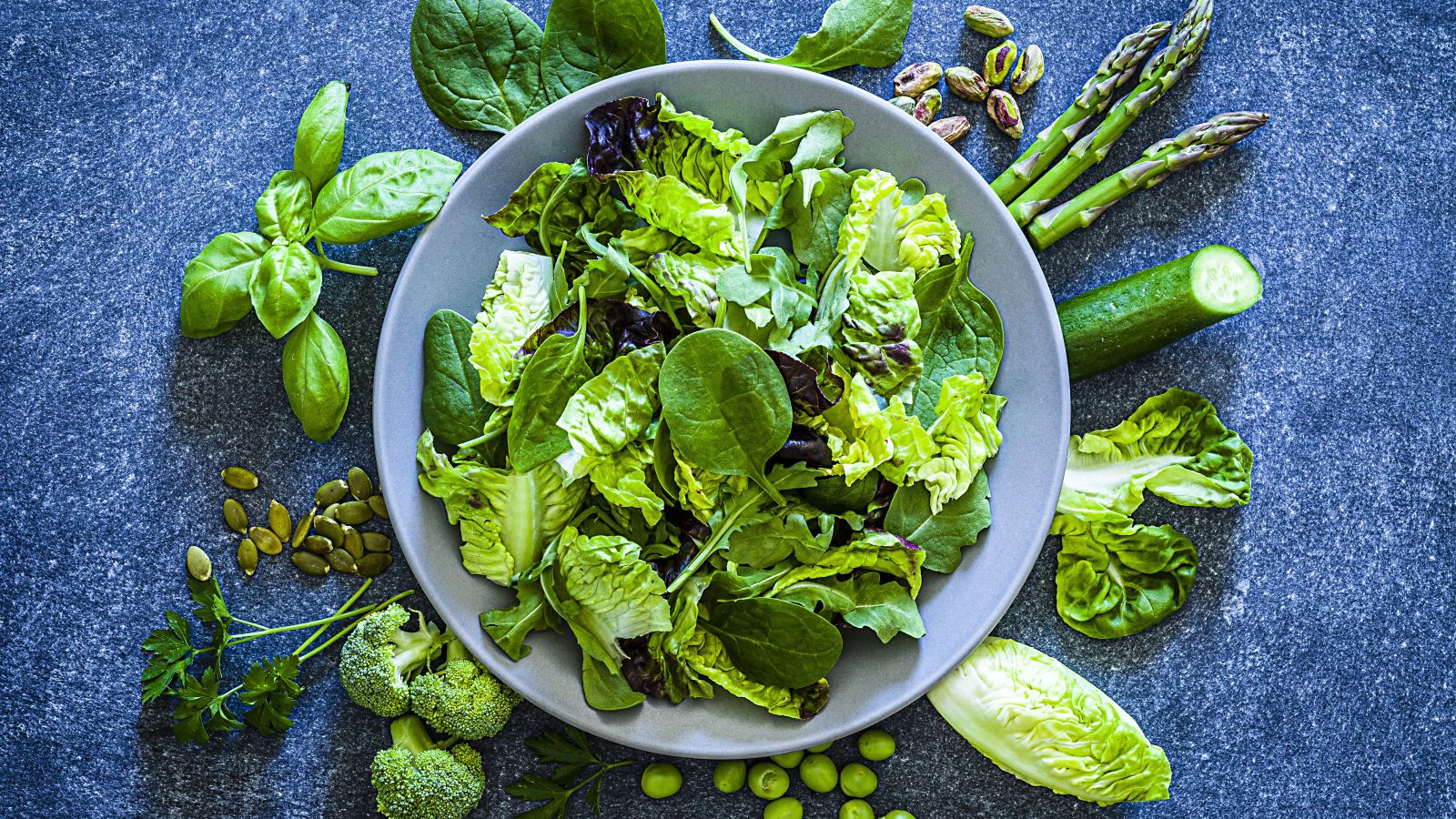 Can you eat your way to a healthier heart? Our expert says yes. Here are 5 foods that can help prevent heart failure.