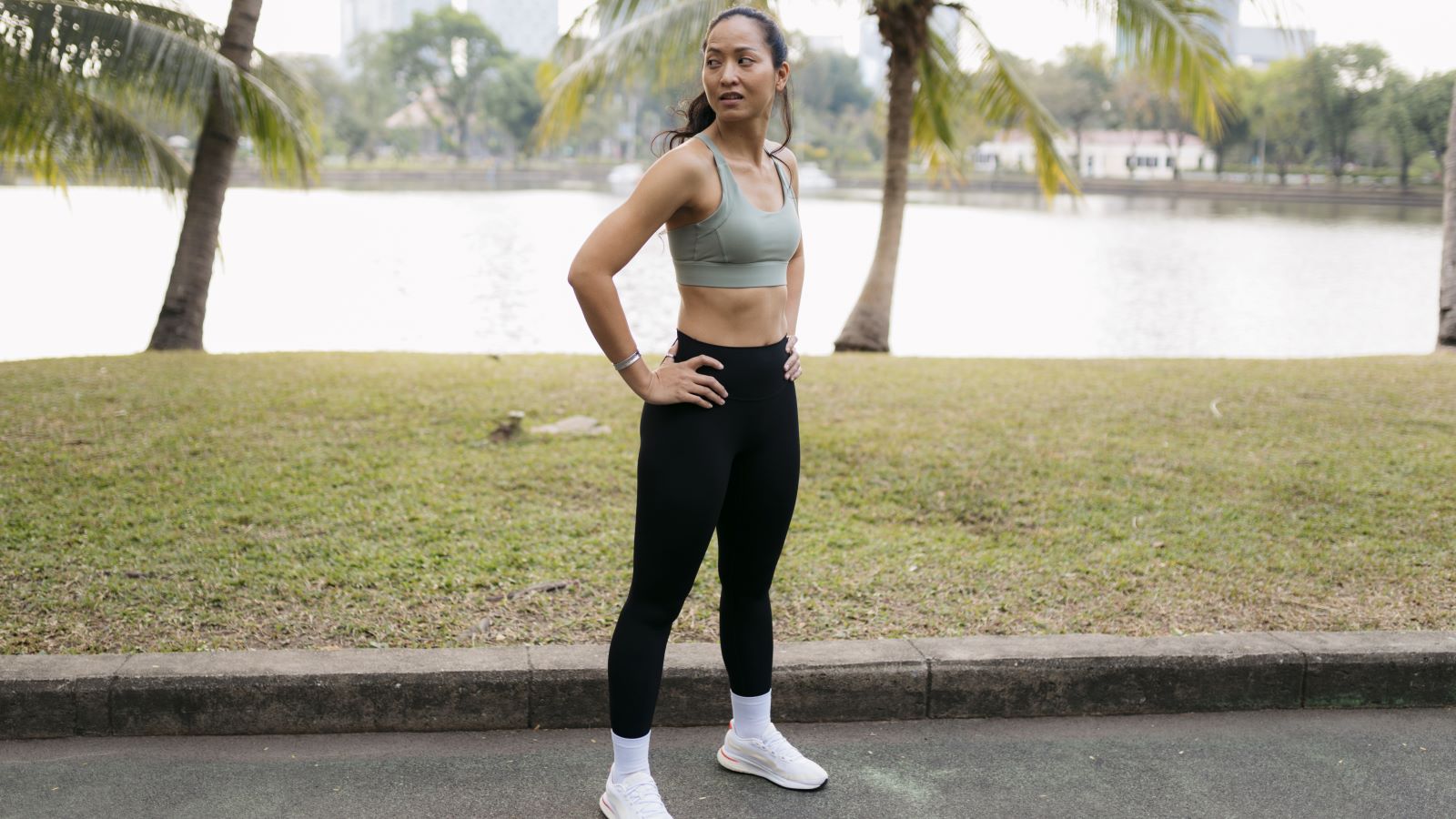 hips hurt run