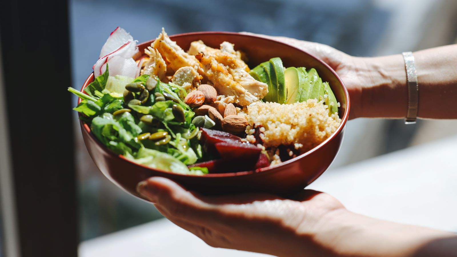kibble bowl